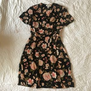 Liz Claiborne Collections Floral Wrap Dress Size 4